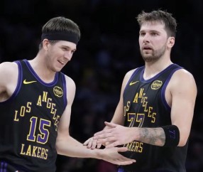 虎扑NBA-记者：湖人想打造独行侠2.0阵容，认可东契奇&amp;amp;里夫斯后场组合